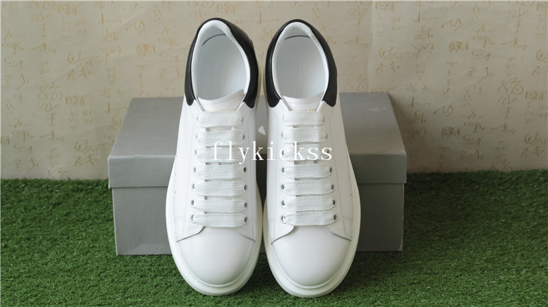 Alexander McQueen Oversized Sneaker White Black